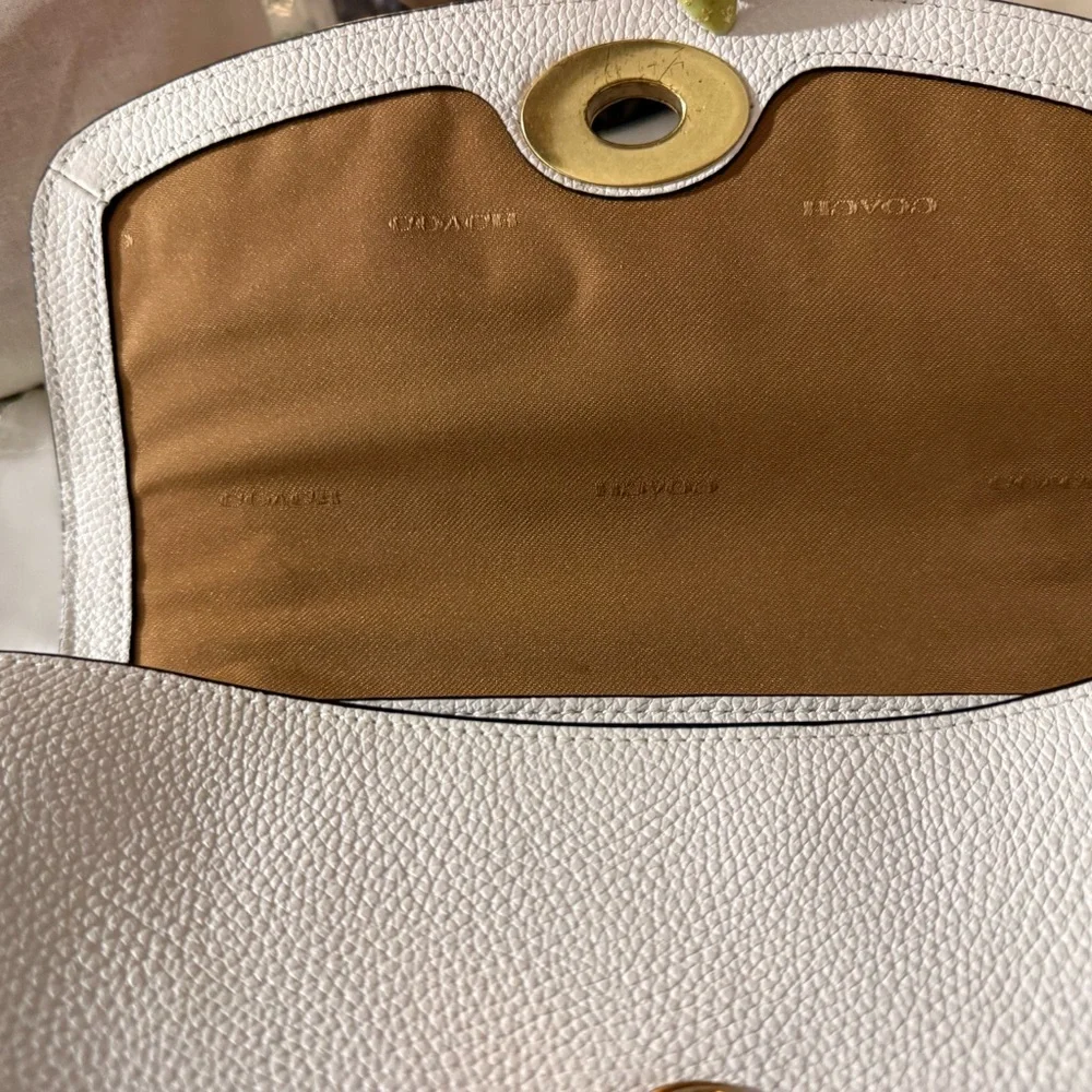 Coach elegant crossbody